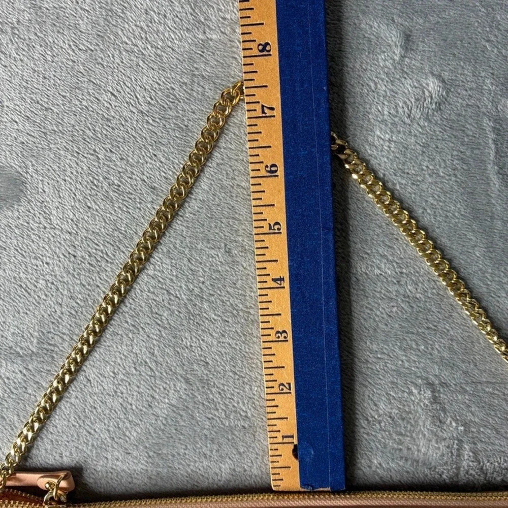 Nanette Lepore Woven Straw Vegan Leather Gold Chain Shoulder‎ Bag Classic Peach